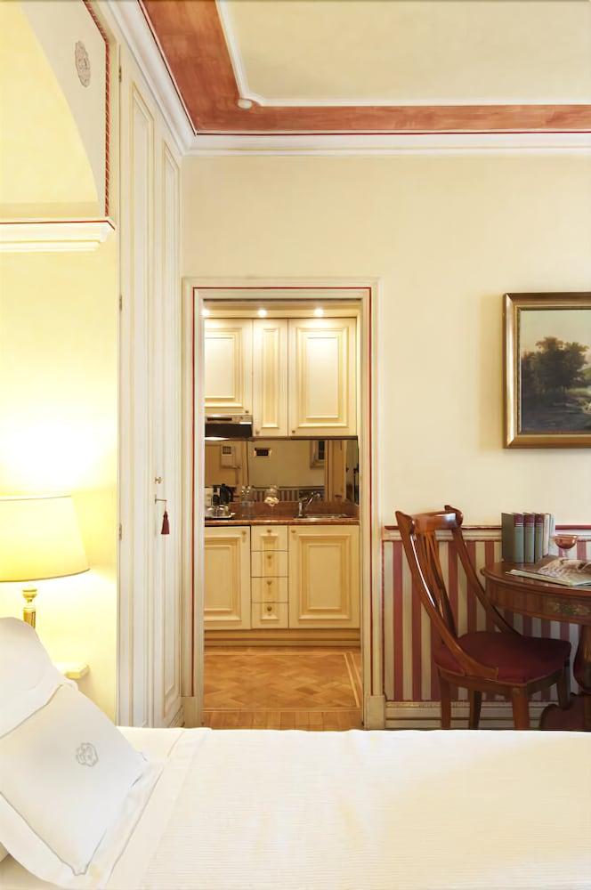 Petit Palais Hotel De Charme Milano Phòng bức ảnh