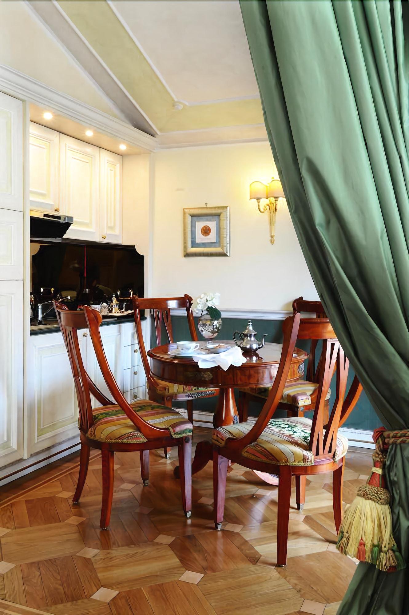 Petit Palais Hotel De Charme Milano Nhà hàng bức ảnh