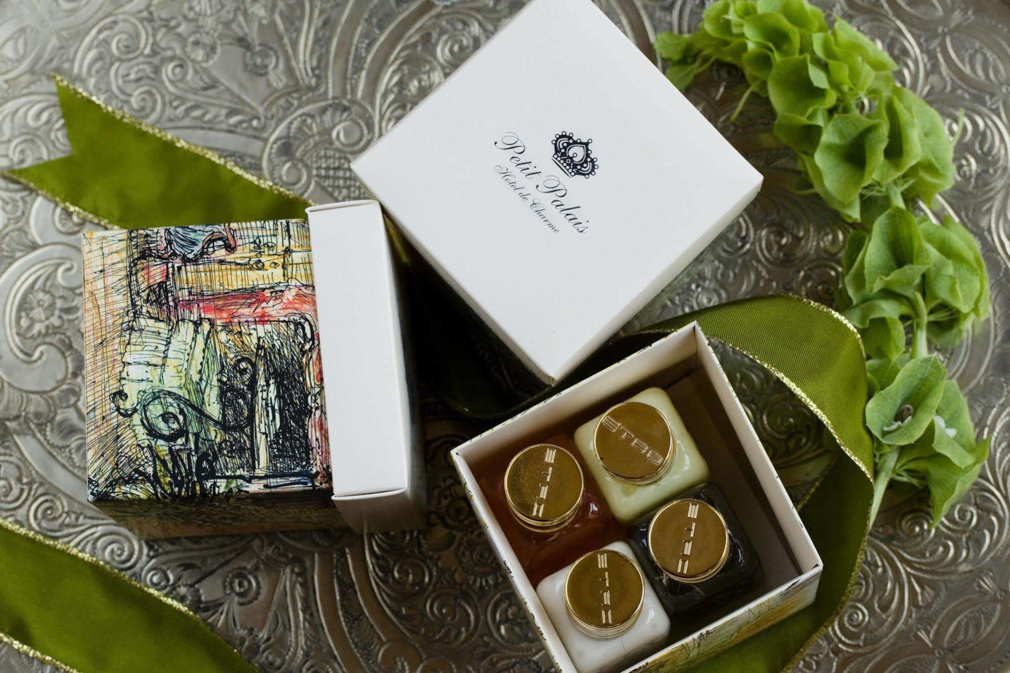 Petit Palais Hotel De Charme Milano Ngoại thất bức ảnh